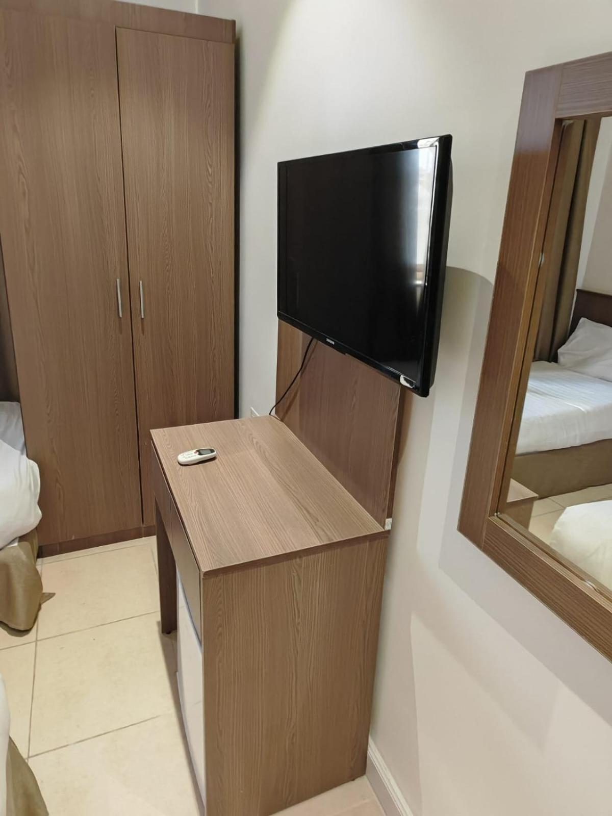 New Metropole Hotel - Baitulmaqdis Luaran gambar