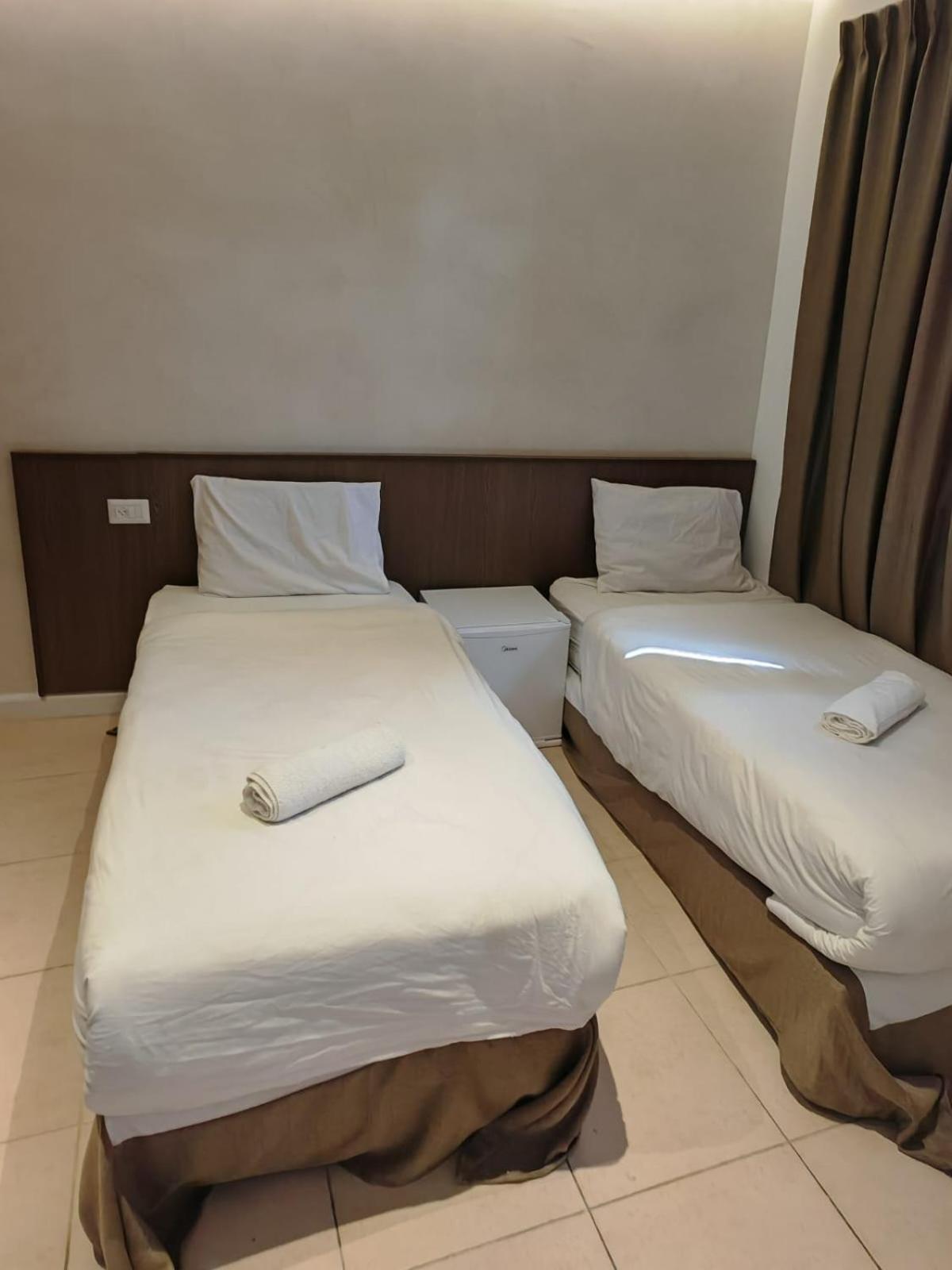 New Metropole Hotel - Baitulmaqdis Luaran gambar