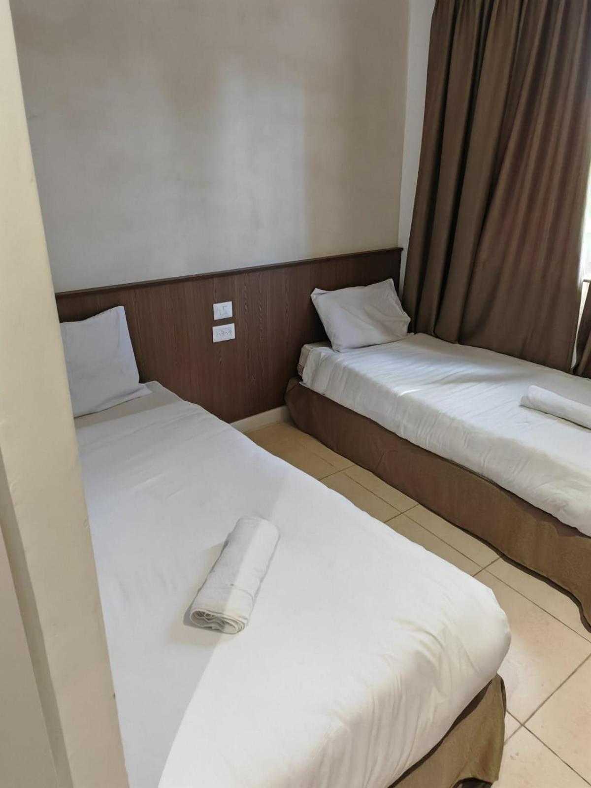 New Metropole Hotel - Baitulmaqdis Luaran gambar